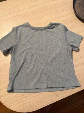 GAP Heather Gray Ribbed Crew Tee